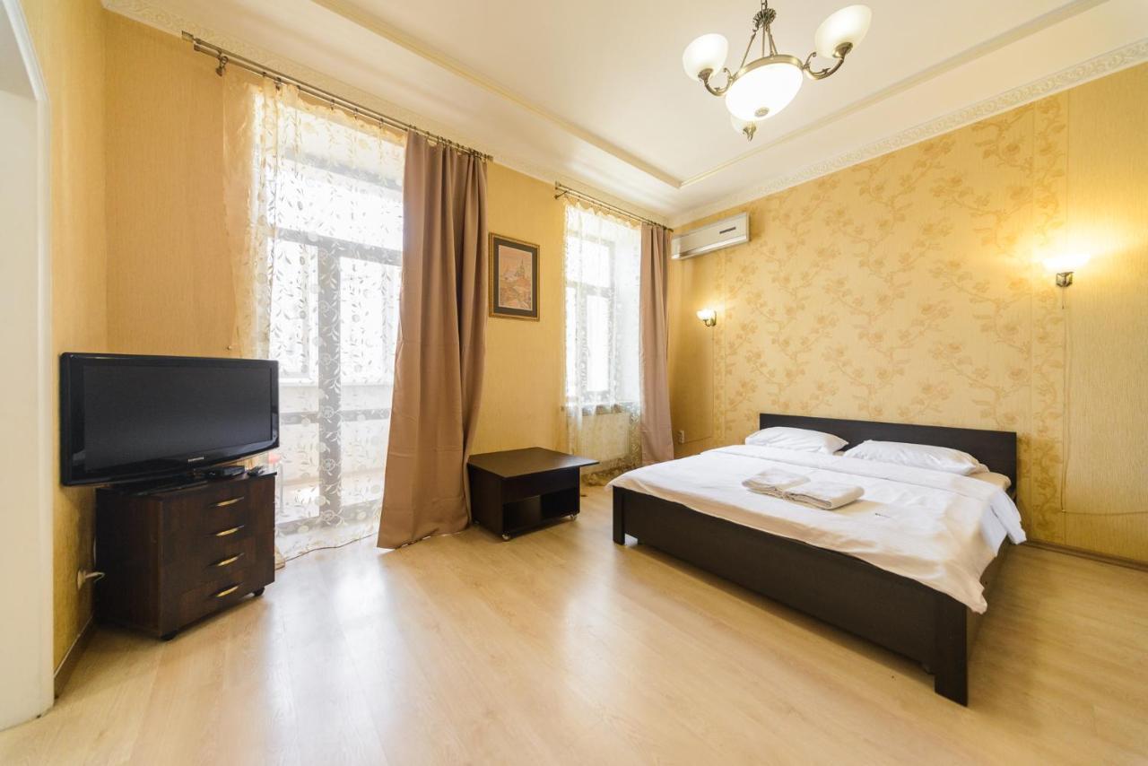 911 Apartments Antonovichа Kiev Exterior foto
