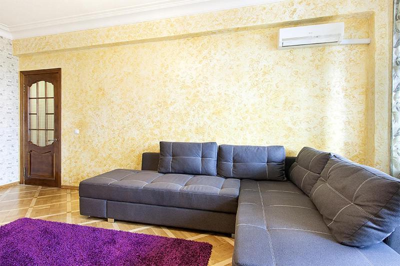 911 Apartments Antonovichа Kiev Exterior foto